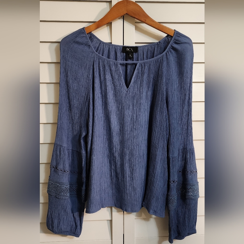 NWT  BCX Women's Beautiful Trendy & Chic Style. Teal Blue Blouse XL